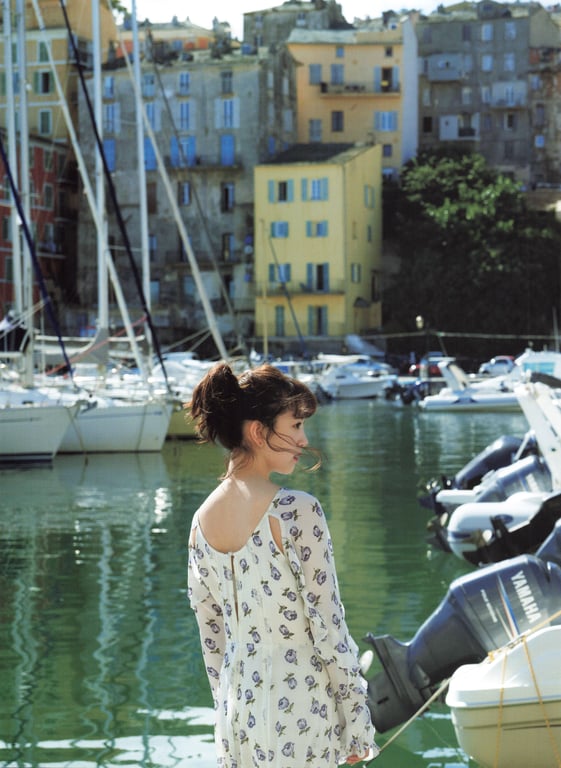 图片[23]-#堀未央奈 2nd写真集 『 某一天的相约地点 』 - 全本免费在线观看-阅图吧