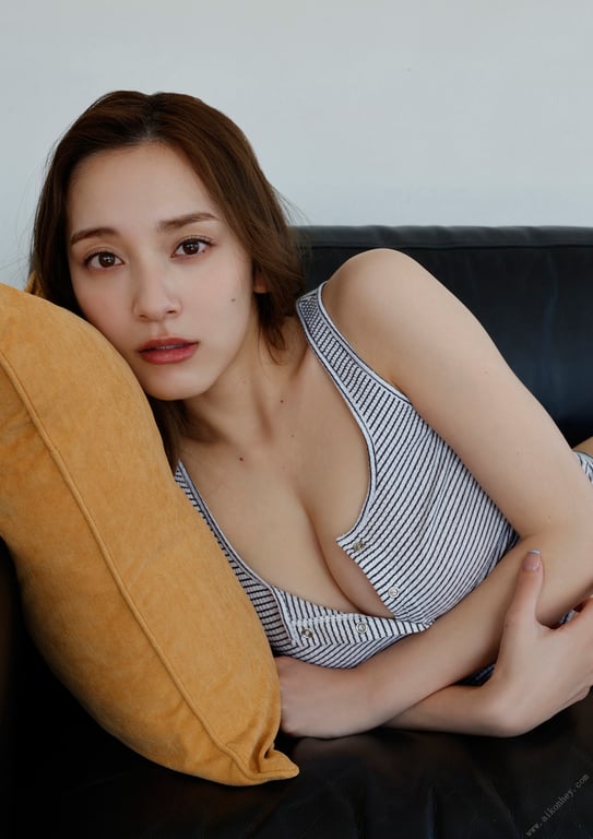 图片[55]-#都丸纱也华『素肌丸。』BOMBデジタル写真集 - 全本免费在线观看-阅图吧