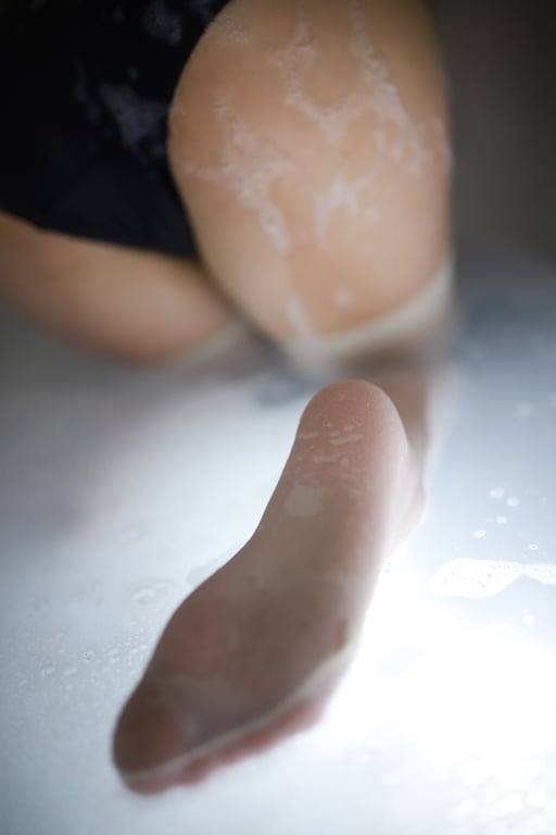 图片[4]-#Hot 蛋蛋 夏日泳装 浴缸 - 全本免费在线观看-阅图吧