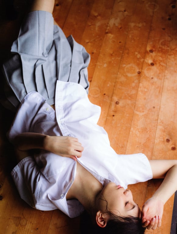 图片[110]-Nao Kosaka 小坂菜绪 1st Photobook - Who are you 你是谁 (2021-06-29) (Canon scan) - 在线免费观看-阅图吧