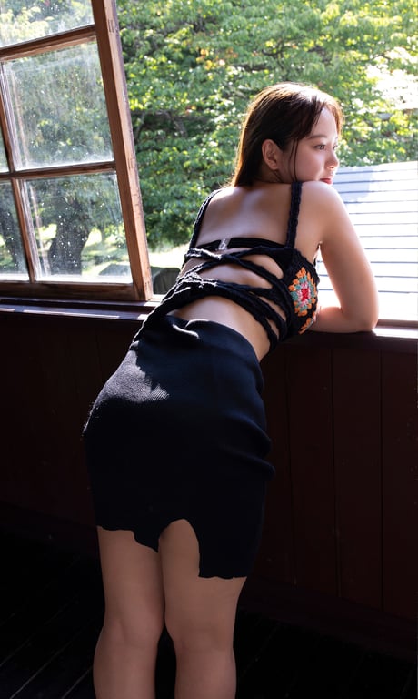 图片[23]-2024.09.30 【数字限定】本乡柚巴写真集「你知道吗？据说心跳加速是会传染的（笑）」 (週プレ PHOTO BOOK) - 在线免费观看-阅图吧