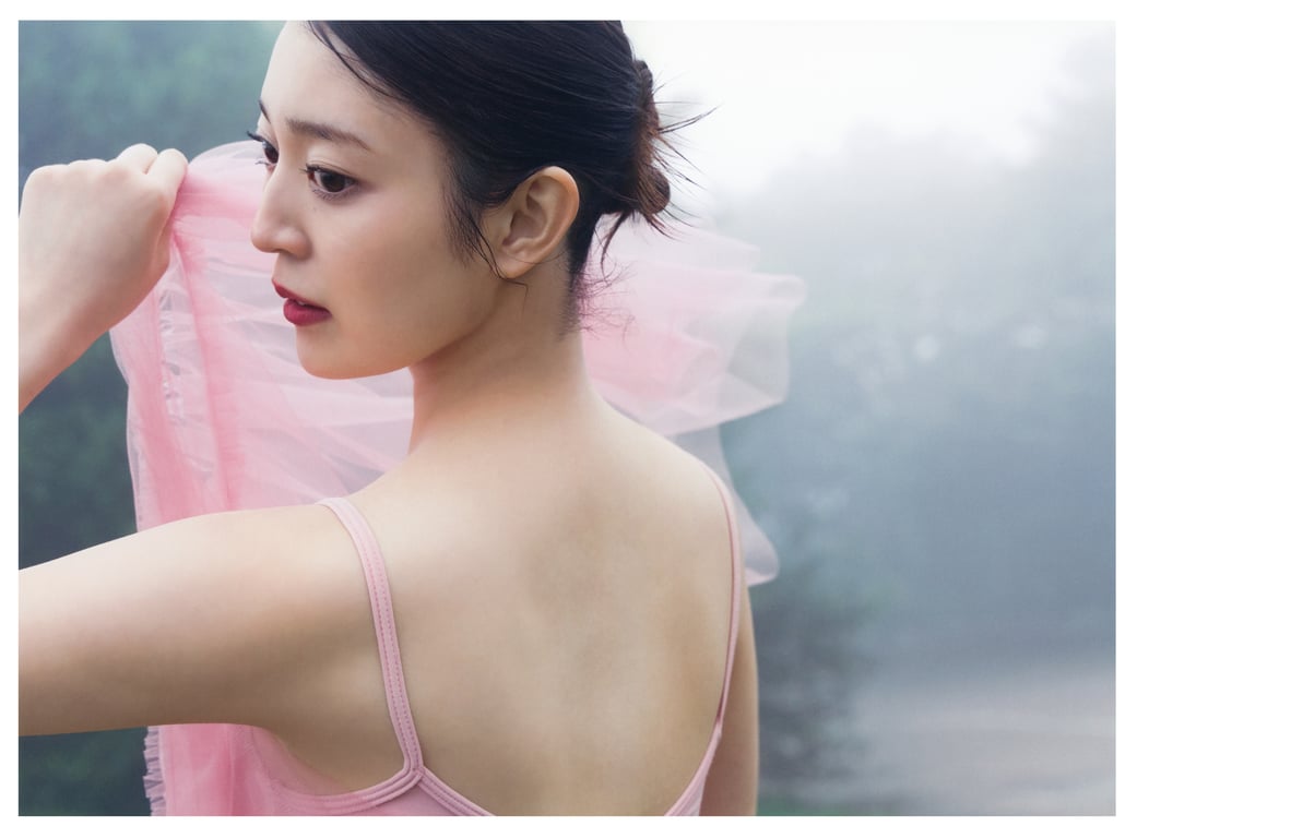 图片[86]-2024.06.25 乃木坂46阪口珠美1st写真集『蓝玫瑰』 - 在线免费观看-阅图吧