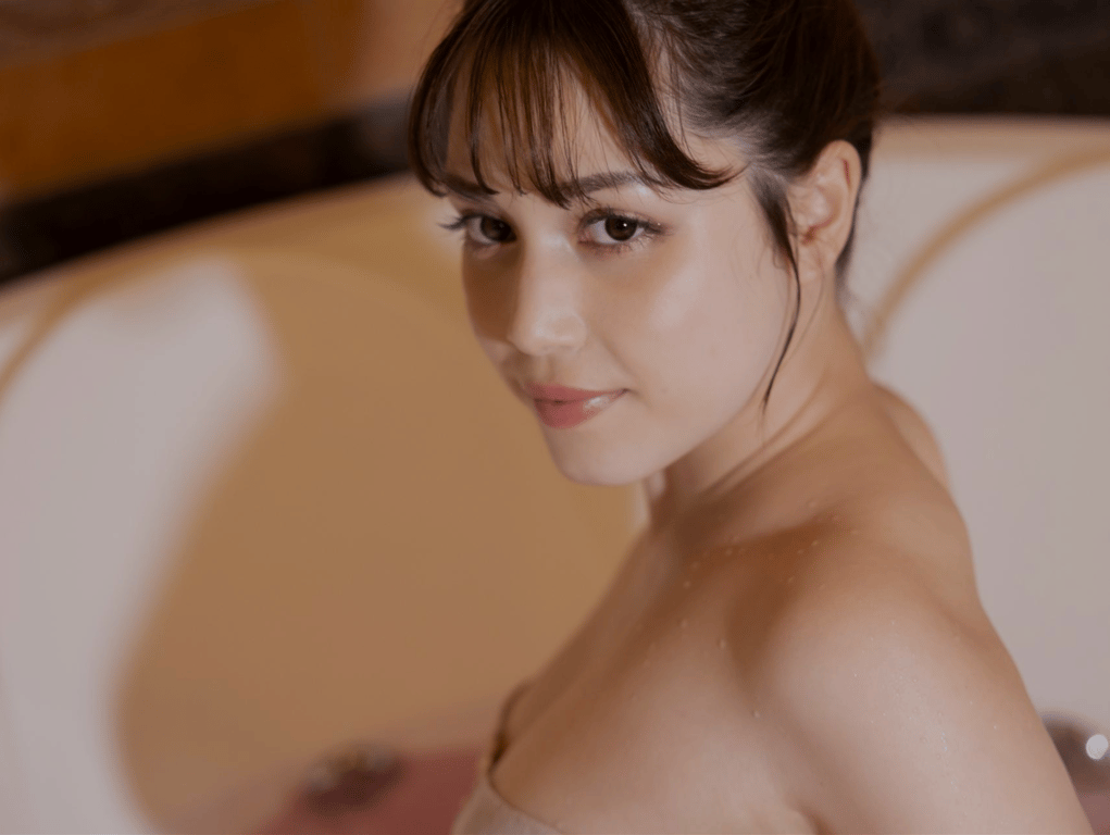 图片[26]-ミッシェル愛美 写真集「優美に魅せられて」（Lemon Photo Book)[106P] - 在线免费观看-阅图吧