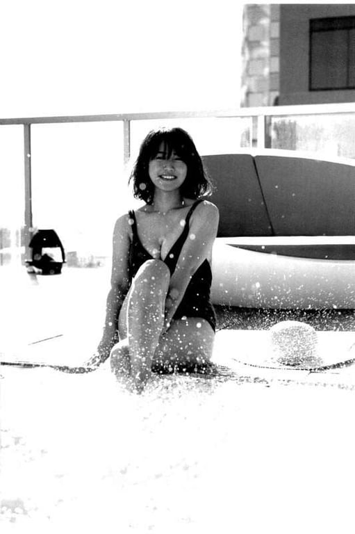 图片[12]-#2017.09.29 矶山沙也加 写真集 『 holiday 』 - 全本免费在线观看-阅图吧