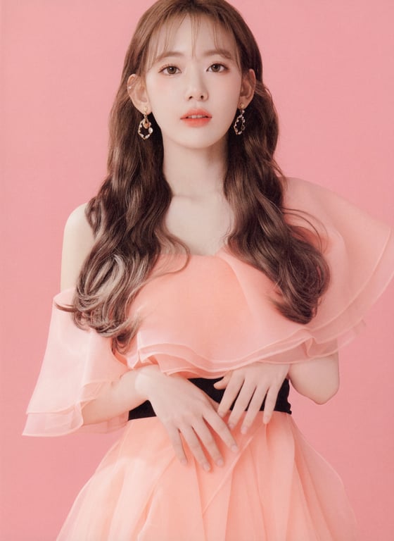 图片[11]-Miyawaki Sakura Graduation Visual Booklet - SAKURA - 在线免费观看-阅图吧