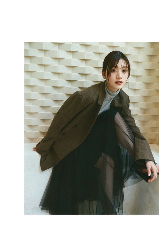 图片[104]-2024.12.17 佐佐木美玲1st写真集「阳光洒落的游行」 - 在线免费观看-阅图吧