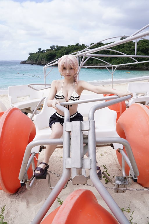 图片[17]-#Nashiko Momotsuki 桃月奈希子 Bukiyo na Senpai. Collaboration Cosplay Gravure 「笨拙的前辈。」合作角色扮演写真 (2021.12.17) - 全本免费在线观看-阅图吧