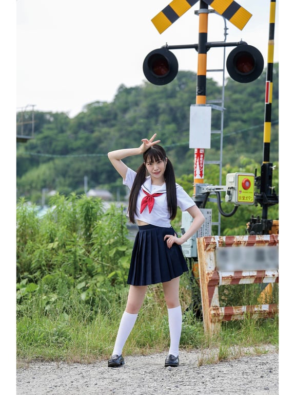 图片[27]-Kozue Minami 南小梢 - Sound of waves 波音 (2022-09-09) - 在线免费观看-阅图吧