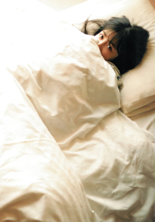 图片[36]-Shiori Kubo 久保史绪里 - 1st Photobook Intersection 交差点 (HQ Scan) - 在线免费观看-阅图吧