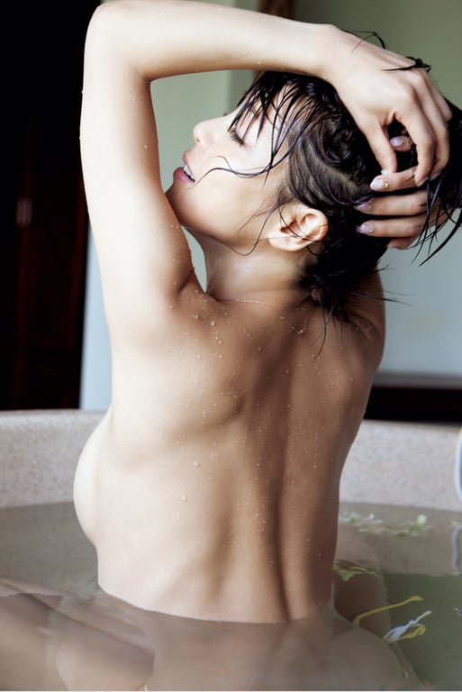 图片[75]-[BOMB Photobook] 释由美子 - I am (2012-08-30) - 在线免费观看-阅图吧