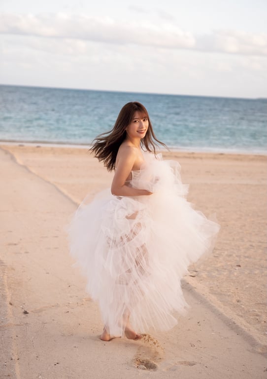 图片[32]-2022.04.19 雪平莉左 First Photobook Torokeru - 在线免费观看-阅图吧