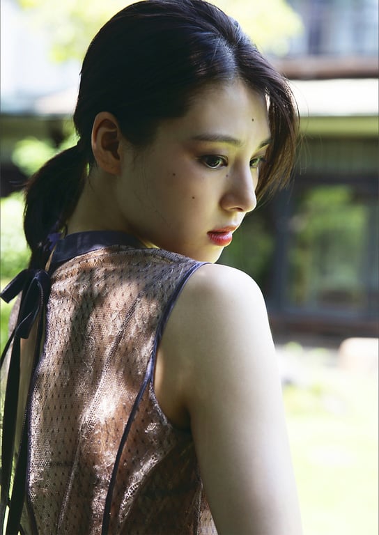 图片[7]-2024.10.10 【视频特典附】 相乐伊织「泡沫之宵梦」 GIRLS graph. 数字写真集 - 在线免费观看-阅图吧