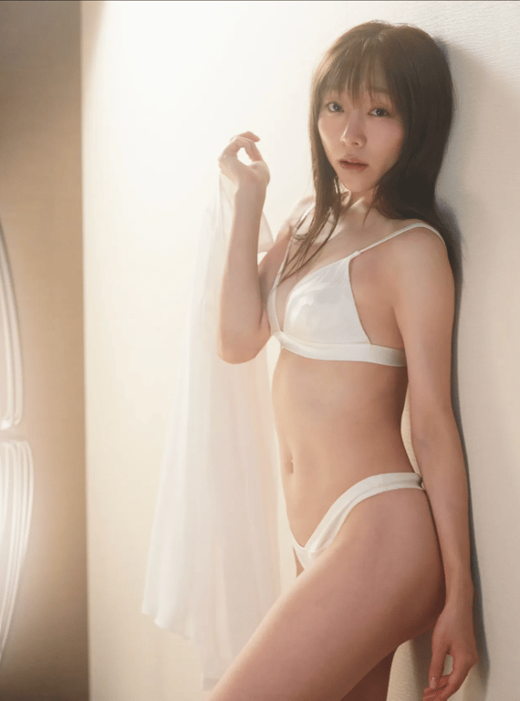 FRIDAY GOLD 须田亚香里 更厉害！女神的性感美臀-阅图吧