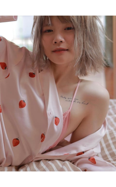 图片[111]-みする 1st写真集「两人在家做美好的事」 - 在线免费观看-阅图吧