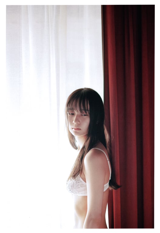 图片[58]-Ayane Suzuki 鈴木絢音 - 1st Photobook The angle of the light 光之角度 (2020-11-10) - 在线免费观看-阅图吧