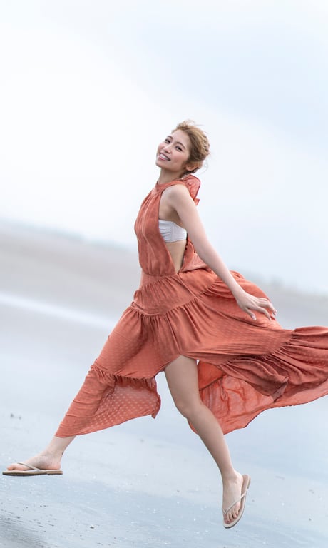 图片[38]-2024.08.05 【数字限定】山下Emily写真集「让大家大吃一惊哦，做好心理准备吧」 (週刊プレイボーイ PHOTO BOOK) - 在线免费观看-阅图吧