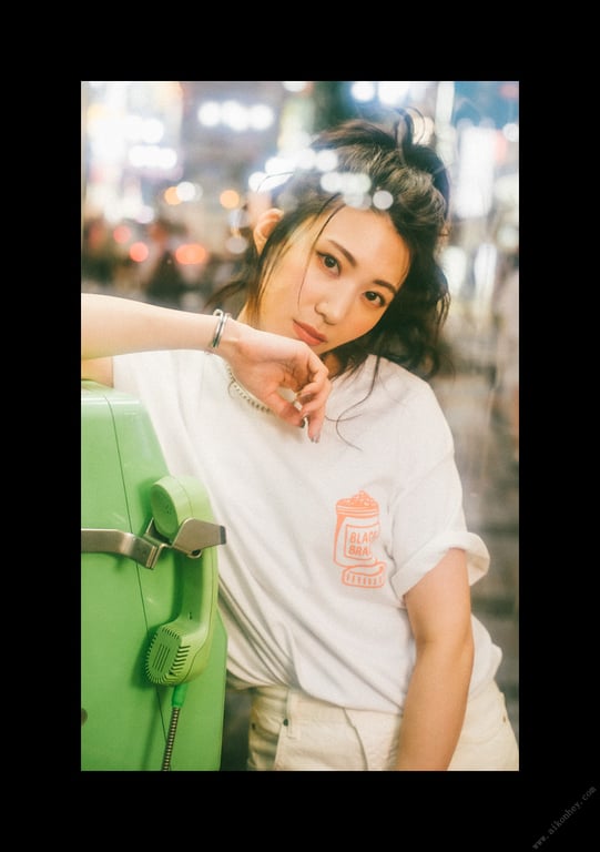 图片[33]-#NEWLOOK【girl meets street】山岸逢花 - 在线免费观看-阅图吧