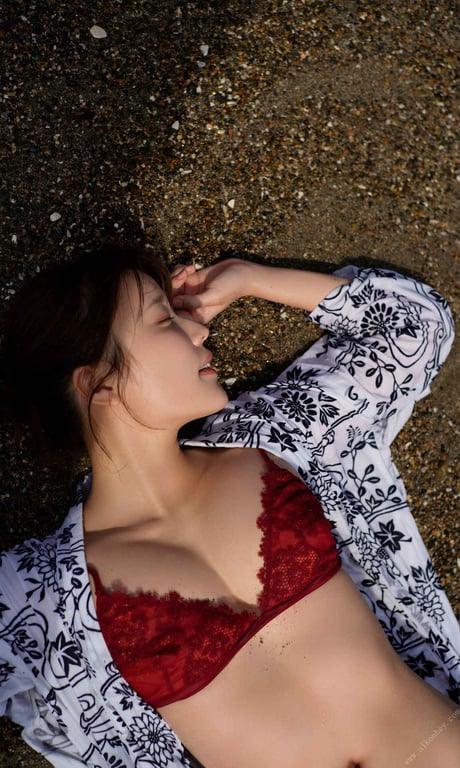 图片[20]-#2022.11.21 【数字限定】小日向由香写真集「性感的天才」 週プレ PHOTO BOOK - 全本免费在线观看-阅图吧