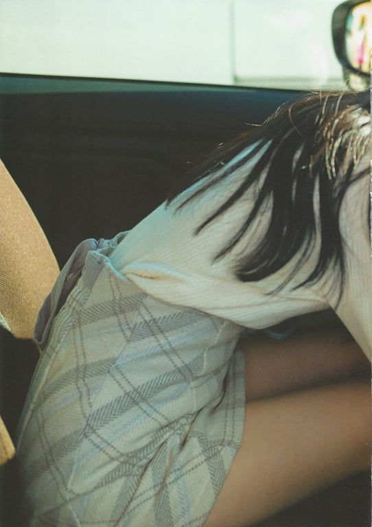 图片[127]-Shiori Kubo 久保史绪里 - 1st Photobook Intersection 交差点(23-07-11) - 在线免费观看-阅图吧