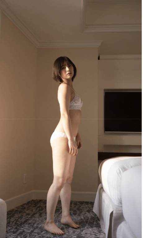 图片[42]-2022.04.25 【数字限定】佐藤栞写真集「熬夜」 週プレ PHOTO BOOK - 在线免费观看-阅图吧