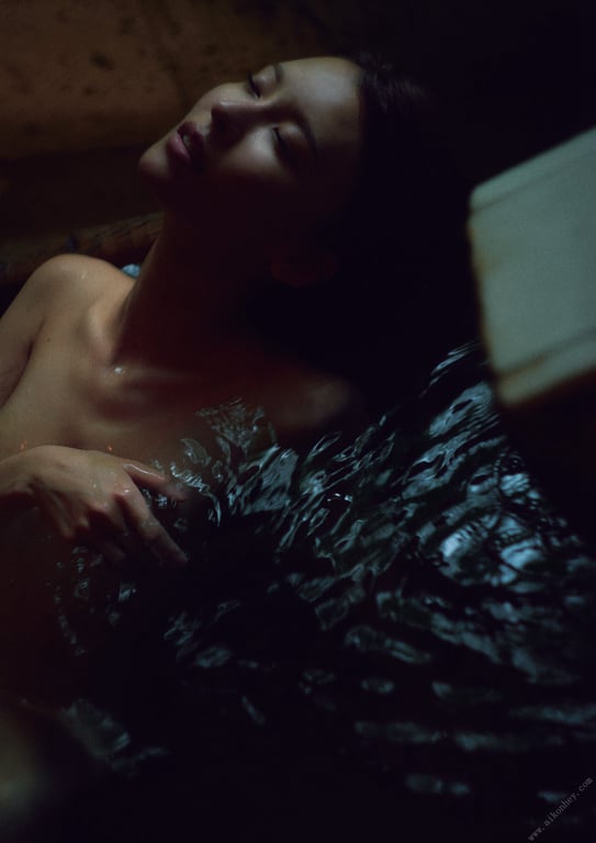 图片[90]-2024.12.20 奈月世奈写真集 SILK of the MOON - 在线免费观看-阅图吧