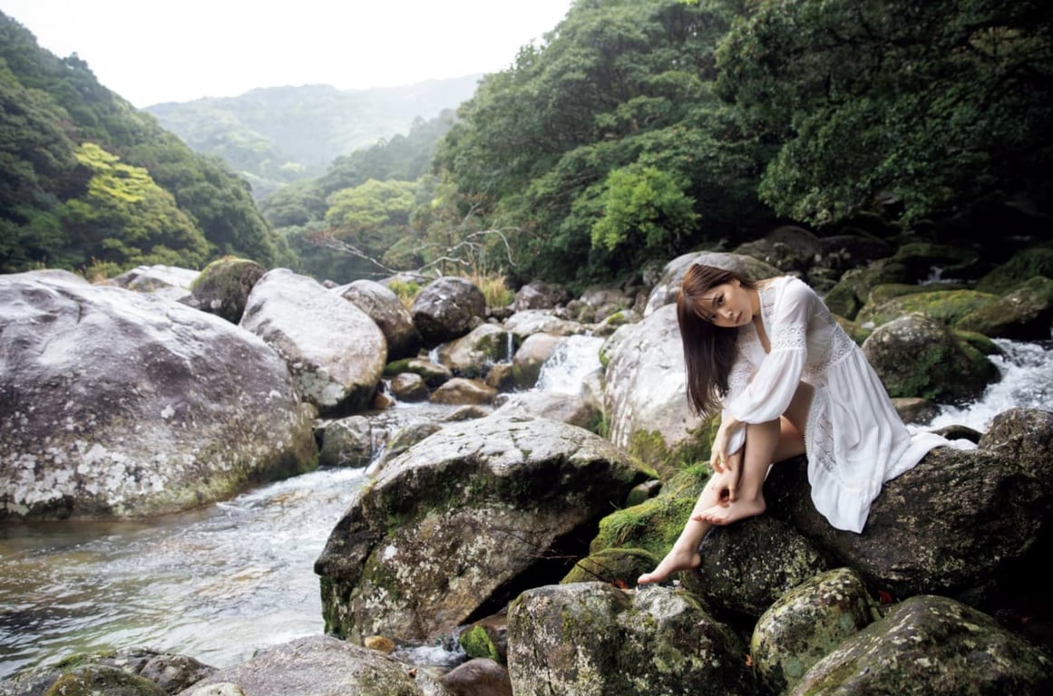 图片[2]-#FRIDAY GOLD 白间美瑠 Unreleased Nudy 未发表NUDY - 全本免费在线观看-阅图吧