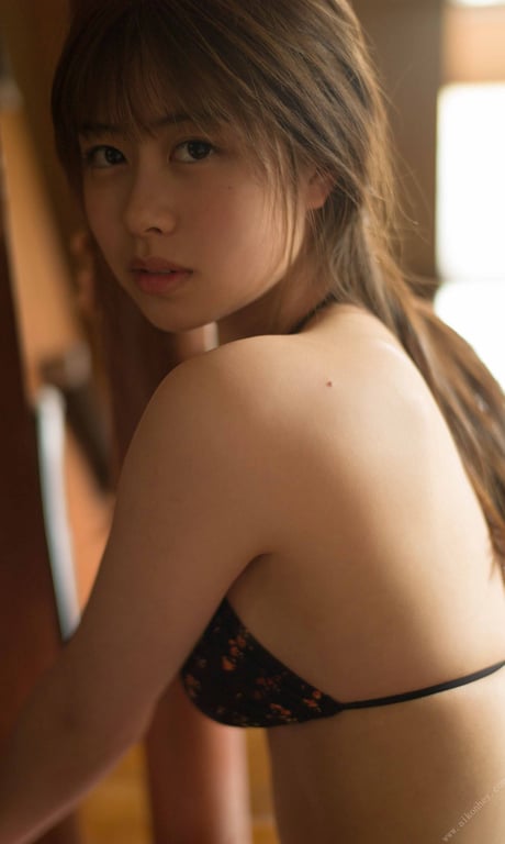 图片[23]-#【数字限定】胁田穗乃香写真集「看得见海的街道」 週プレ PHOTO BOOK - 全本免费在线观看-阅图吧