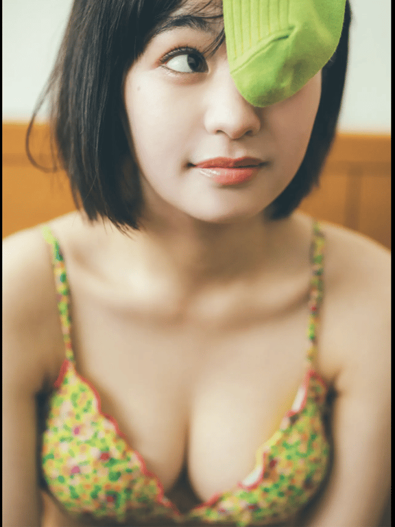 图片[23]-吉柳咲良 - 樱花的季节 (Friday Gold) - 在线免费观看-阅图吧