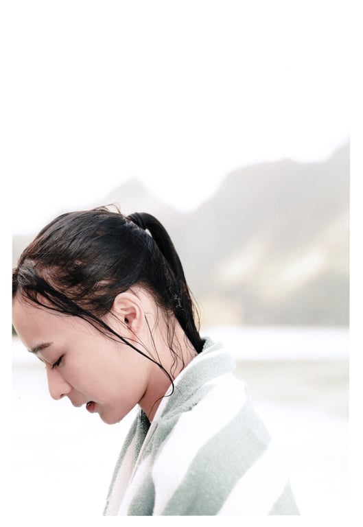 图片[25]-Ayane Suzuki 鈴木絢音 - 1st Photobook The angle of the light 光之角度 (2020-11-10) - 在线免费观看-阅图吧