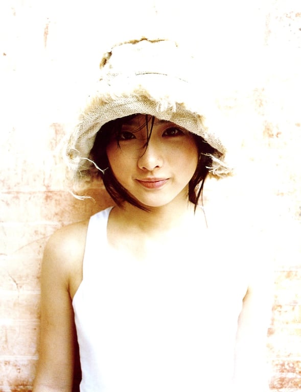 图片[26]-#Satomi Ishihara 石原聪美 – Tayutai 摇曳(20051210) - 全本免费在线观看-阅图吧