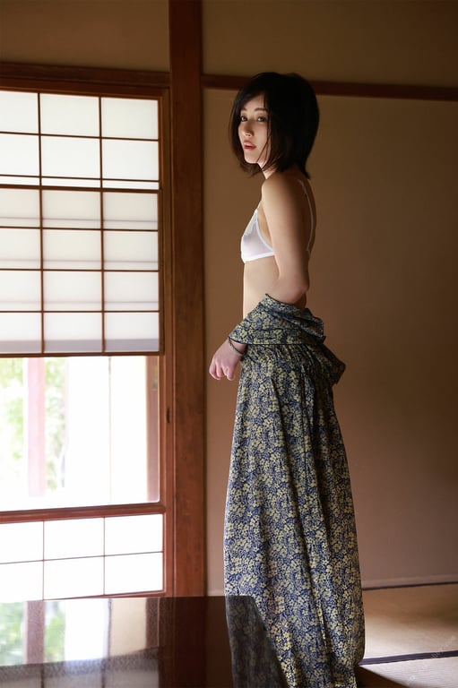 图片[26]-#新藤爱美 蛊惑 ｖｏｌ．１ 意想不到的首次胸部顶端解禁！ ＦＲＩＤＡＹデジタル写真集 - 全本免费在线观看-阅图吧