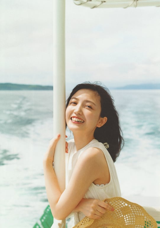 图片[88]-Shiori Kubo 久保史绪里 - 1st Photobook Intersection 交差点(23-07-11) - 在线免费观看-阅图吧