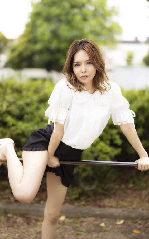 图片[100]-Emiri Fukui Jail Lock DAREA Dream Factory Magazine 福井绘美里写真集 第2弹！再次大胆披露裸体 - 在线免费观看-阅图吧