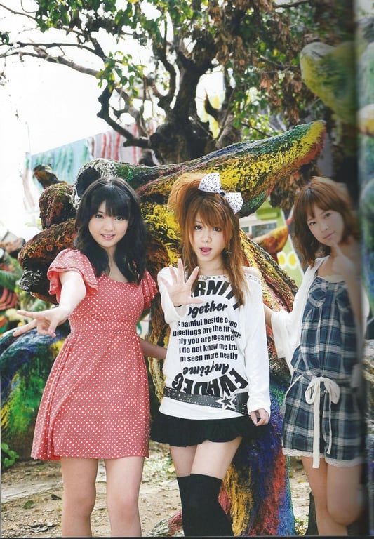 图片[36]-#モーニング娘。亀井絵里・道重さゆみ・田中れいな 写真集 亀井絵里 卒業記念 ハロハロ！Memories - 全本免费在线观看-阅图吧