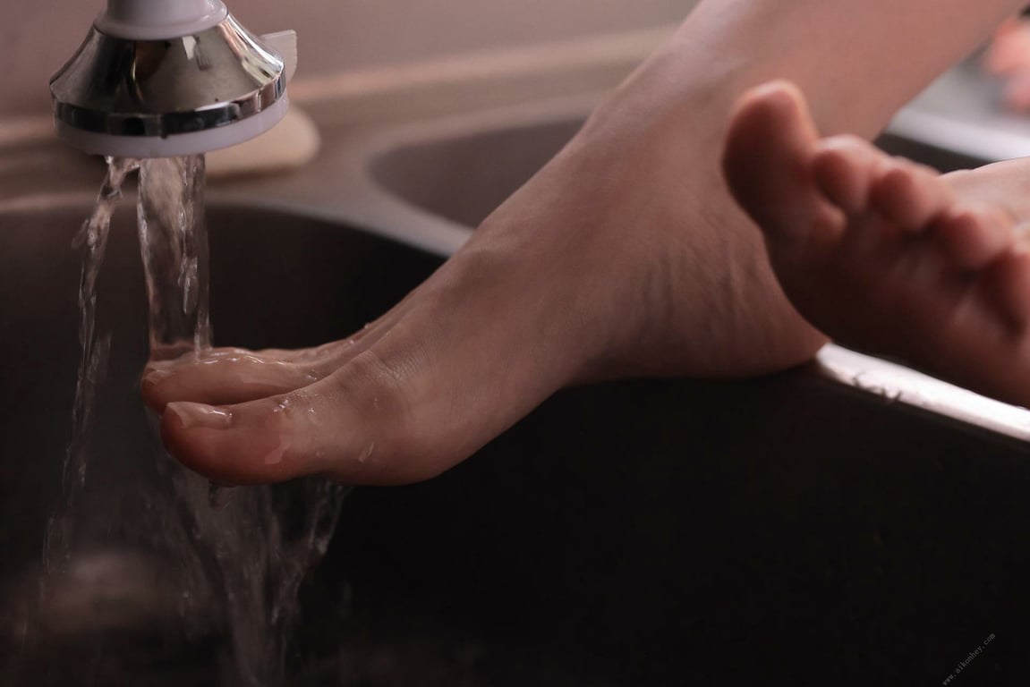 图片[206]-#七瀬アリス ヌード写真集『毎朝、僕を誘惑してくる隣のお宅のアリスさん』262 pics - 全本免费在线观看-阅图吧