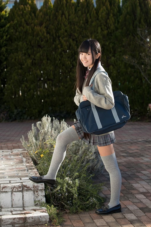 图片[2]-香月杏珠 『绝对领域 vol.8』 - 在线免费观看-阅图吧