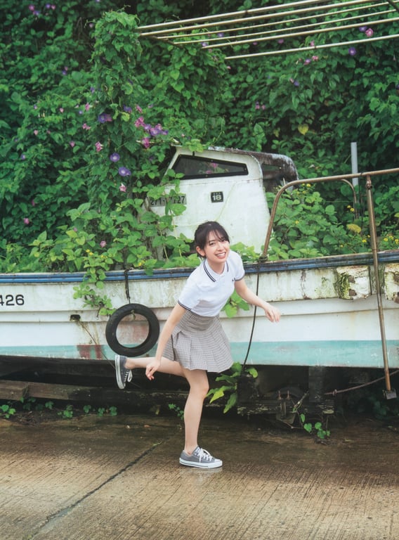 图片[130]-Miku Kanemura 金村美玖 – 1st Photobook Compass 罗针盘 (2022-12-20) - 阅图吧-阅图吧