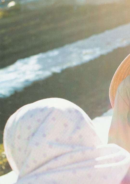 图片[3]-Shiori Kubo 久保史绪里 - 1st Photobook Intersection 交差点(23-07-11) - 在线免费观看-阅图吧