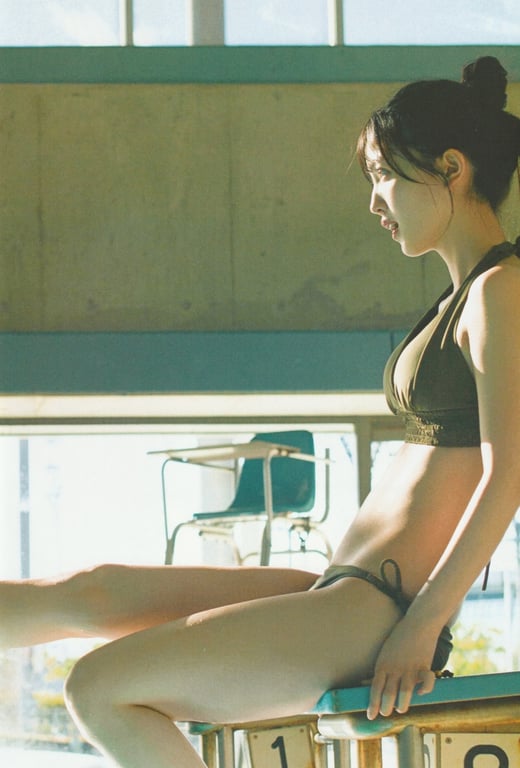 图片[28]-Shiori Kubo 久保史绪里 - 1st Photobook Intersection 交差点(23-07-11) - 在线免费观看-阅图吧