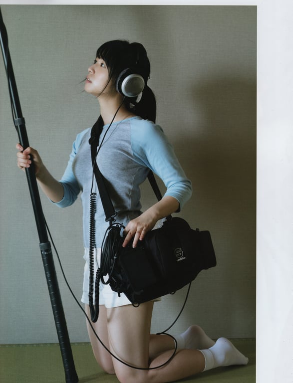 欅坂46 首本写真集 『21人的未完成』\Neru-阅图吧