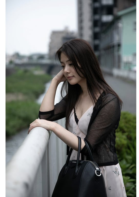 图片[95]-#Nene Yoshitaka 吉高宁宁 Love Hotel Weekly Post 周刊邮报数字写真集 (2019.09.09) - 全本免费在线观看-阅图吧