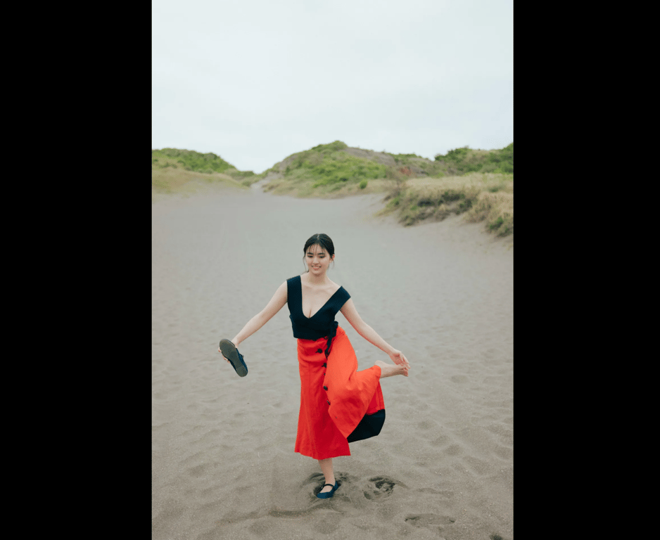 图片[11]-[FRIDAY] 2022.06.22 丰田露娜　新鲜多汁（含视频及其他照片） - 在线免费观看-阅图吧