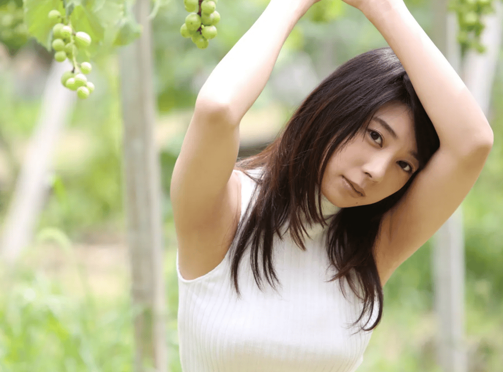 图片[2]-#FRIDAYデジタル写真集 佐藤夢 癒やしのミューズ vol.1 - 全本免费在线观看-阅图吧