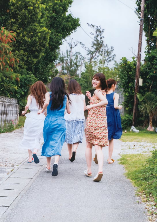 图片[73]-Hinatazaka46 1st Photobook – 立候补 - 在线免费观看-阅图吧