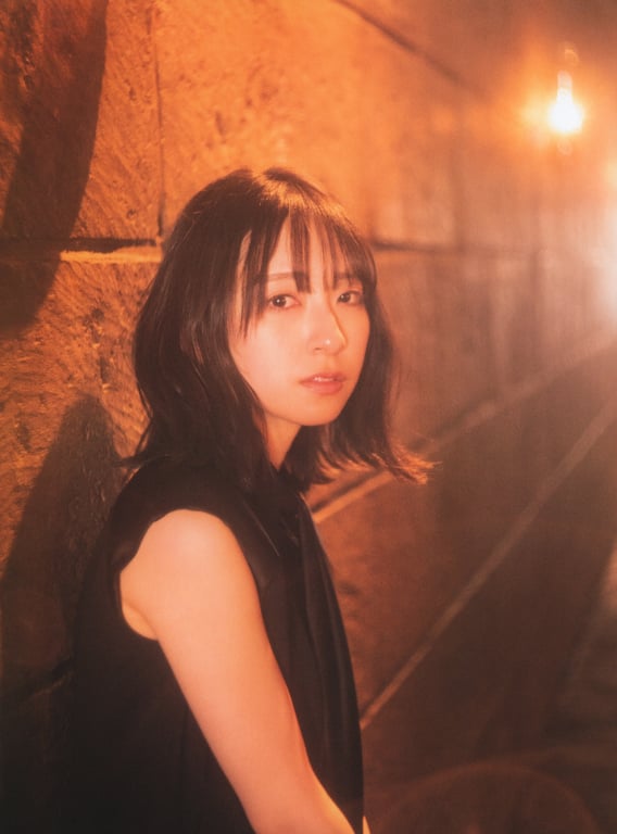 图片[61]-Miku Kanemura 金村美玖 – 1st Photobook Compass 罗针盘 (2022-12-20) - 阅图吧-阅图吧