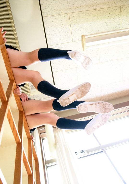 图片[11]-#2013.05.01 Yuki Aoyama 青山裕企 – JK POSE MANIACS - 全本免费在线观看-阅图吧