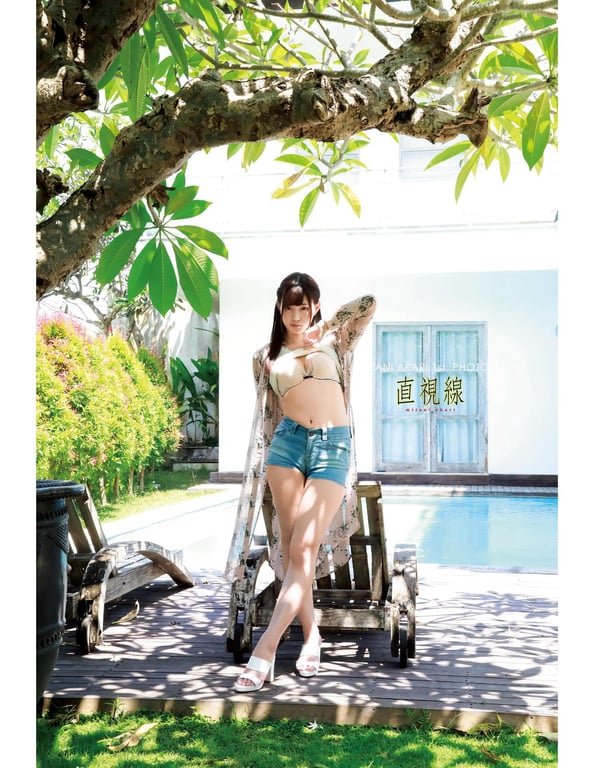 美谷朱里1st.写真集 直视视线 豪华爱藏版-阅图吧