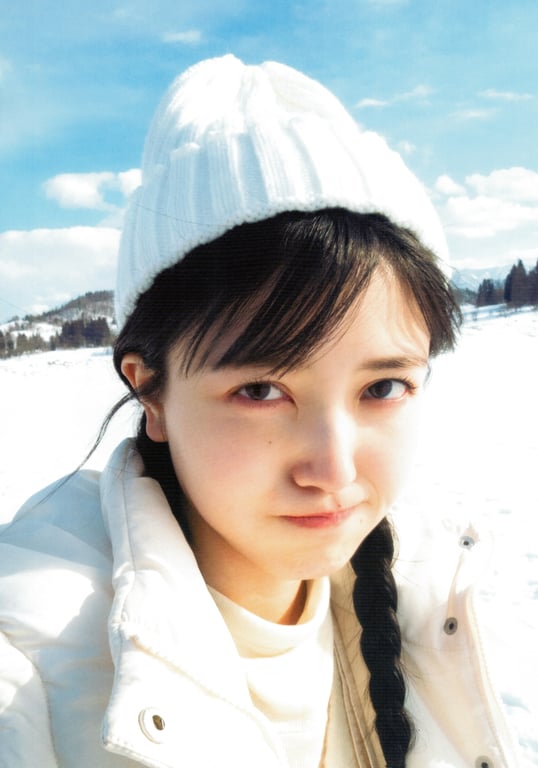 图片[28]-Shiori Kubo 久保史绪里 - 1st Photobook Intersection 交差点 (HQ Scan) - 在线免费观看-阅图吧