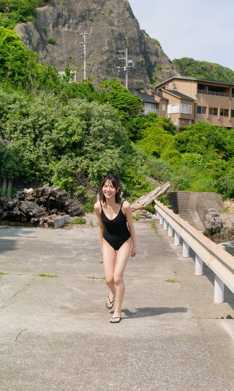 图片[28]-2024.09.02 【数字限定】林田真寻写真集「无论何时多少次」 (週プレ PHOTO BOOK) - 在线免费观看-阅图吧