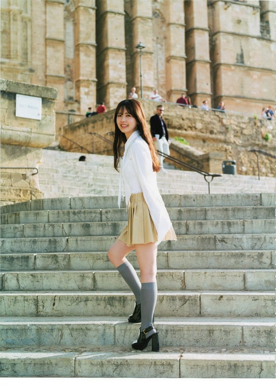 图片[8]-乃木坂46 筒井彩芽 1st写真集 感情的间隙 - 在线免费观看-阅图吧